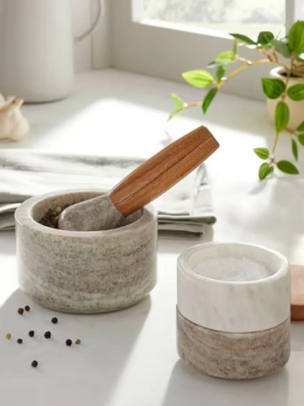 NWT Hearth & Hand 2pc Marble & Wood Mortar and Pestle Set Warm Gray